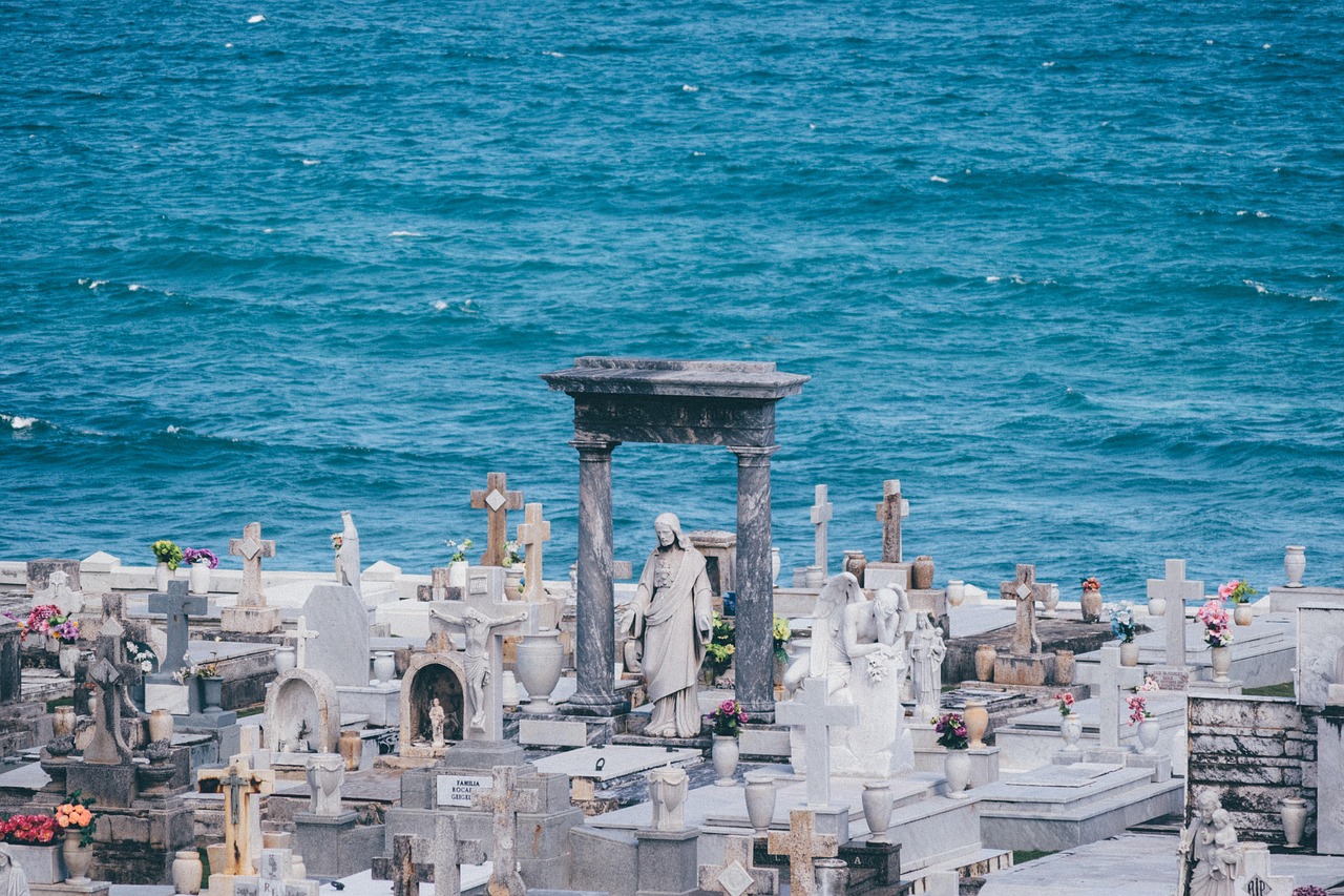 上海疫情新动态，本土死亡病例增加，市民如何加强防护？